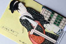 Cargar imagen en el visor de la galería, Sticker Wall Ukiyoe Deco Museum Kitagawa Utamaro Daughter Sundial Minotoki Approx. 10 x 14cm
