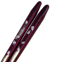 Load image into Gallery viewer, A pair of painted chopsticks, Sakura Akari
