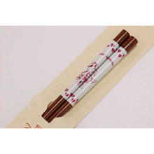 将图片加载到图库查看器，Painted chopsticks Minnie Mouse heart
