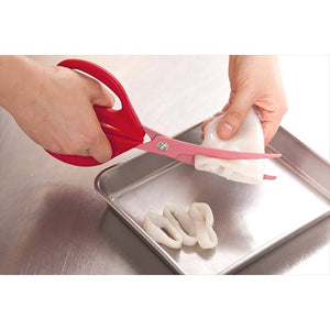 curved kitchen shears