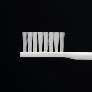 CLINICA ADVANTAGE Toothbrush, 4 Rows, Compact, Soft, 1 piece, Dental Care