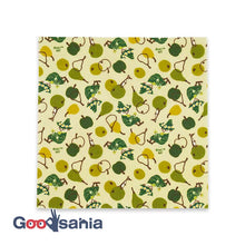 Load image into Gallery viewer, Beeswax Wrap Moomin Beeswax Wrap Snufkin &amp; Pear M Size Green Approx. 25 x 25 cm
