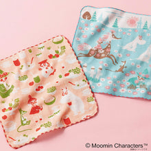 Muat gambar ke penampil Galeri, Handkerchief Moomin Gauze Pile Handkerchief Running Green Approx. 25 x 25 cm
