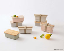 将图片加载到图库查看器，SUKITTO Lunch Box, 2 Tier Lunch, Made in Japan, Ivory (Upper Tier) 380ml, (Lower Tier) 220ml T-36397 (Lunch Box, 2 Tiers, 2 Tiers, Microwave Safe, Dishwasher Safe, Women)
