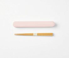 将图片加载到图库查看器，Chopstick box set CANDY POP Chopsticks/Chopstick box set Made in Japan Pink (Chopsticks) approx. 18cm T-36429 (Cutlery My Chopsticks Chopstick box 18cm Lunch box Women&#39;s Stylish Pastel)
