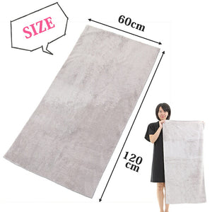 Angel Step A light gray bath towel that makes you want to rub your cheeks, approx. 60 x 120 cm