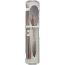 Load image into Gallery viewer, Cutlery Set Natural Twin Painted Chopsticks &amp; Chopstick Box &amp; Spoon Set
